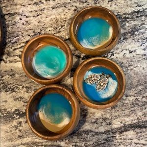 Acacia Ring bowls with beach resin design set of 4